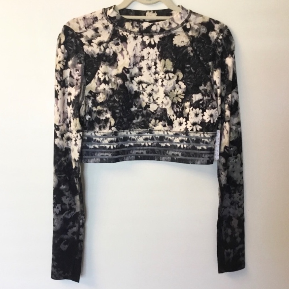 Free People Idris Printed LS Layer - Small S